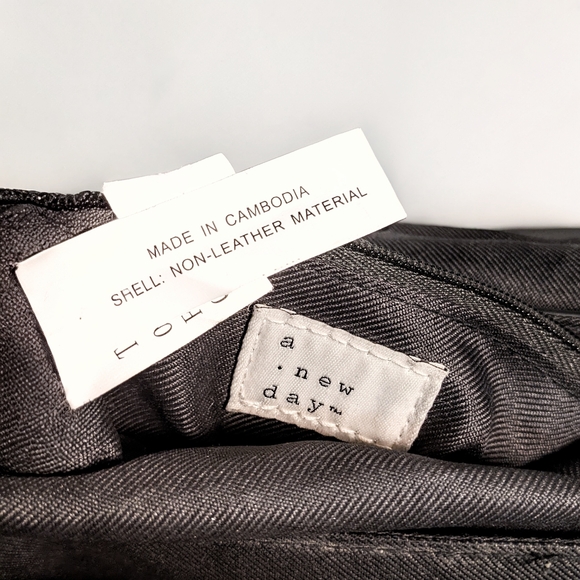 a.n.a Black Crossbody Bag - Picture 4 of 8